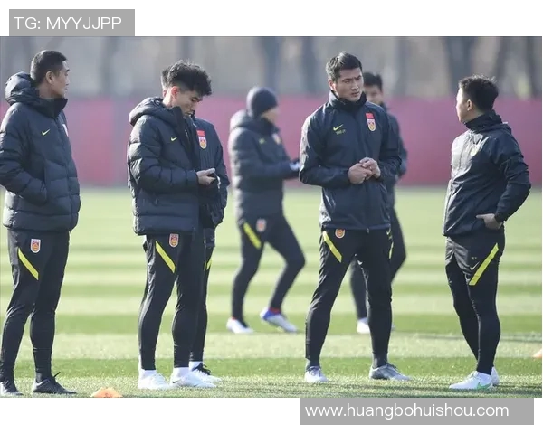 曼城对战尤文图斯詹俊解读比赛精彩瞬间与战术分析 曼城对战尤文图斯詹俊解读比赛精彩瞬间与战术分析