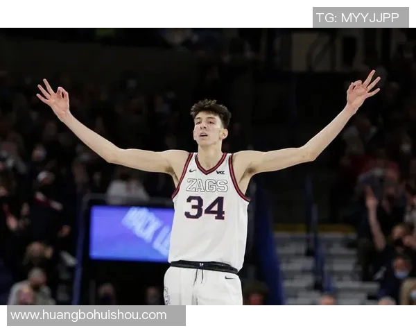 切特霍姆格伦：未来篮球巨星的崛起与挑战之路