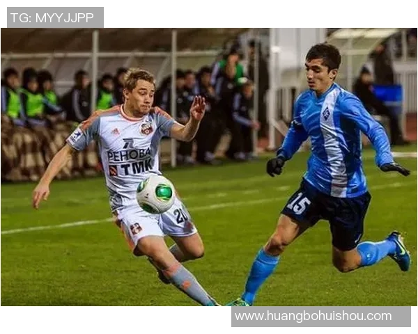 喀山红队与苏维埃之翼的激烈对决揭示足球战术与团队精神的较量