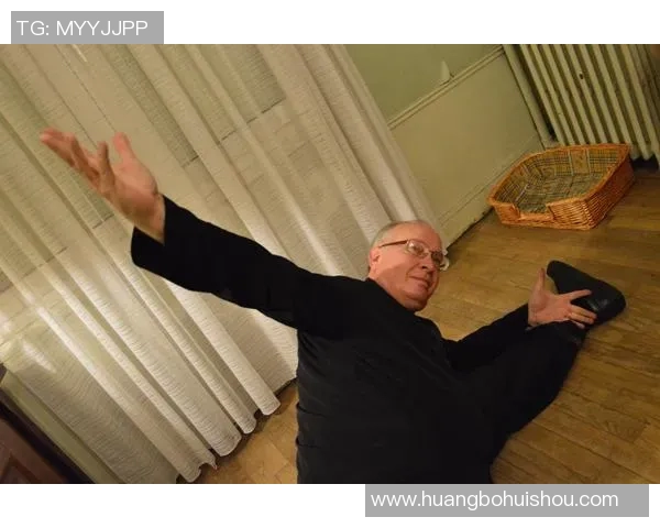 空手原生与萨迪斯的对决探讨武术哲学与实战技巧的深层次关系