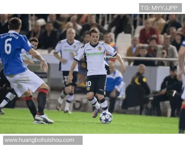 西班人迎战瓦伦西亚争夺西甲积分榜关键三分之战