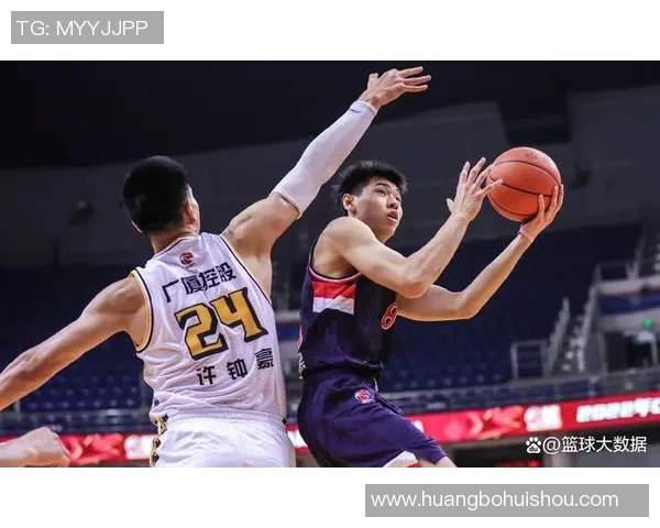 广州羽毛球队在世界杯中的灵活性表现引发热议与期待MBA