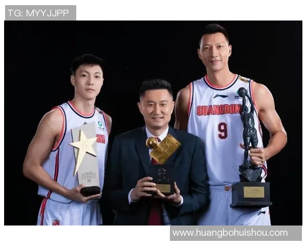 新秀与年轻球员崛起之路探索他们在篮球赛场上的潜力与未来发展 新秀与年轻球员崛起之路探索他们在篮球赛场上的潜力与未来发展