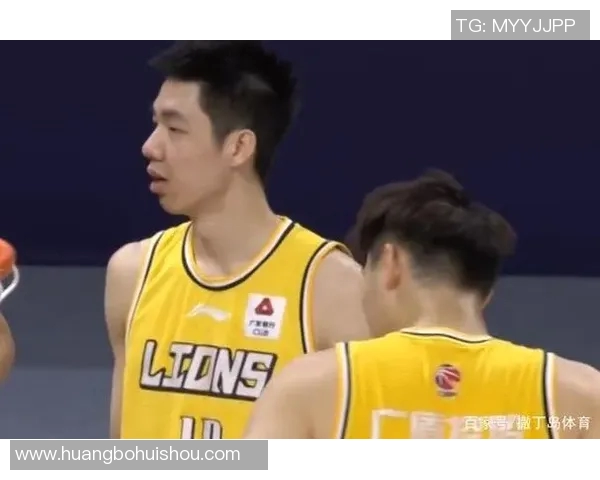 朱俊龙:从青涩少年到篮球新星的成长之路与奋斗故事 朱俊龙:从青涩少年到篮球新星的成长之路与奋斗故事