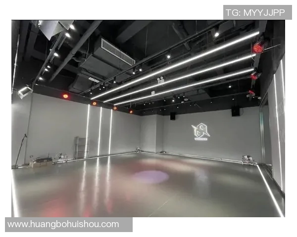 成都街舞队的进攻策略解析与街舞文化的深度融合探讨